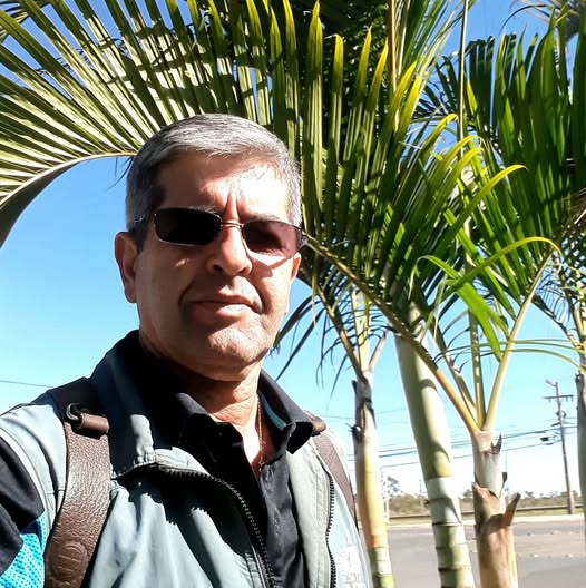 Di Morais comanda programa Razão de viver de segunda a sexta na Dm radio web